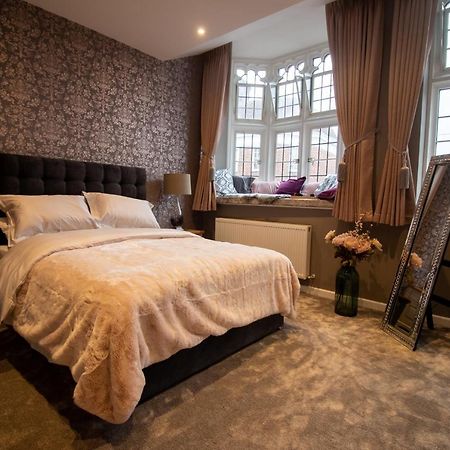 The Most Central Apartment In Canterbury Stunning Interiors, Fully Equipped, City Views And Free Wifi! Εξωτερικό φωτογραφία
